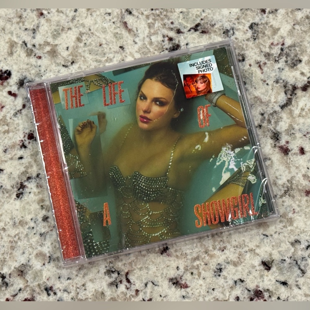 TS: *SIGNED* PHOTO 1- The Life of a Showgirl BNWT (2 AVAILABLE)